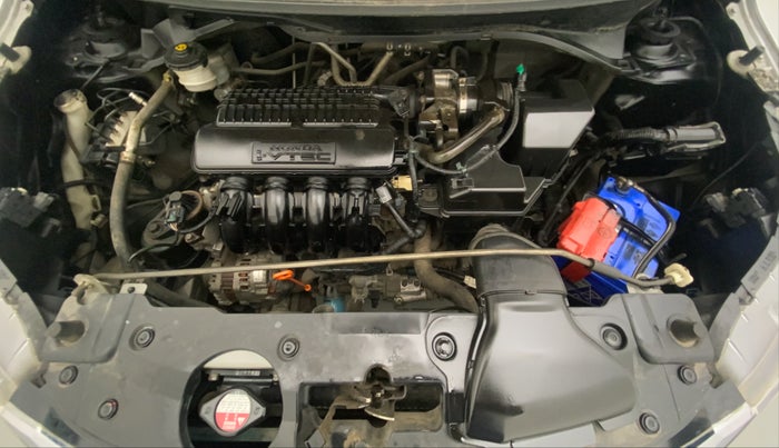 2016 Honda BR-V 1.5L I-VTEC V, Petrol, Manual, 51,790 km, Open Bonet