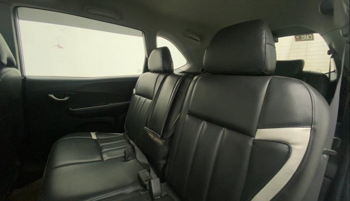 2016 Honda BR-V 1.5L I-VTEC V, Petrol, Manual, 51,790 km, Right Side Rear Door Cabin