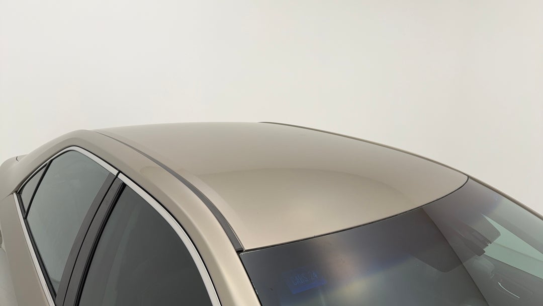 2015 Toyota Camry Atara Sl, Automatic, 153392 km, Roof/Sunroof View