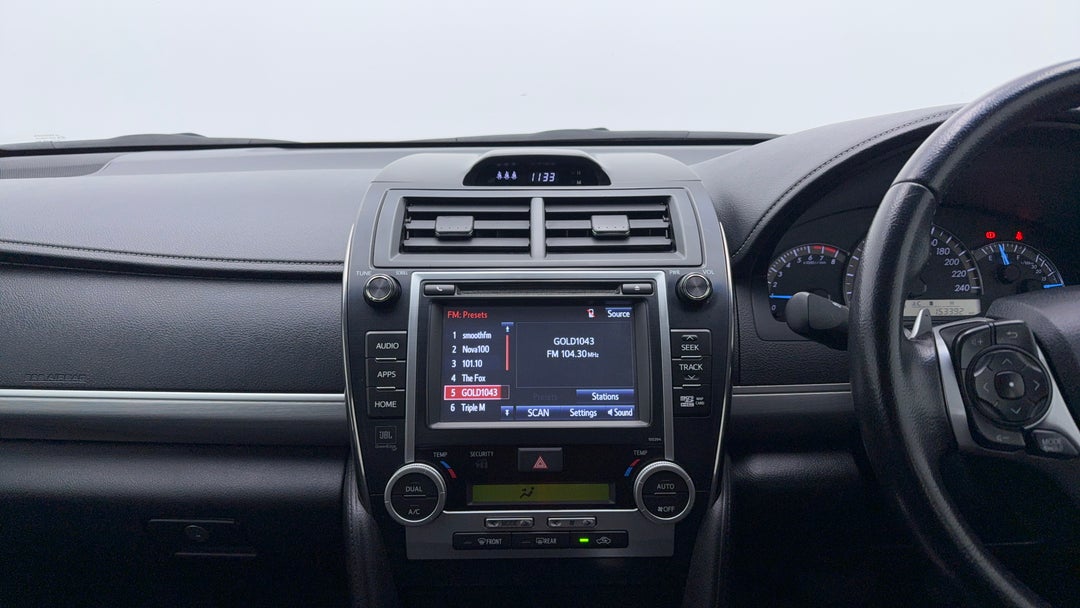 2015 Toyota Camry Atara Sl, Automatic, 153392 km, Center Console