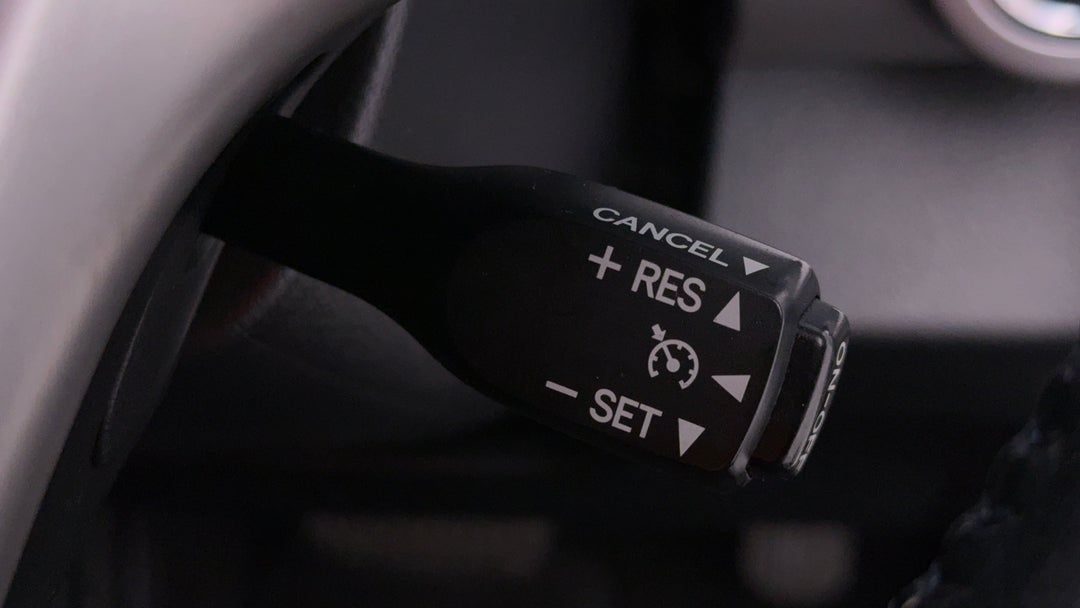 2015 Toyota Camry Atara Sl, Automatic, 153392 km, Cruise Control