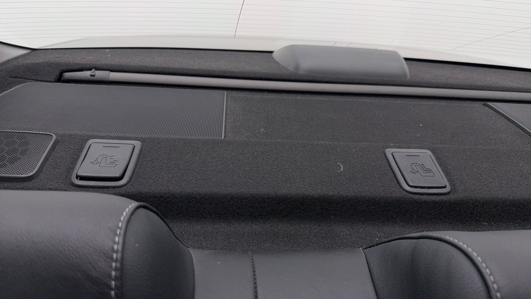 2015 Toyota Camry Atara Sl, Automatic, 153392 km, Child Seat Anchor Points