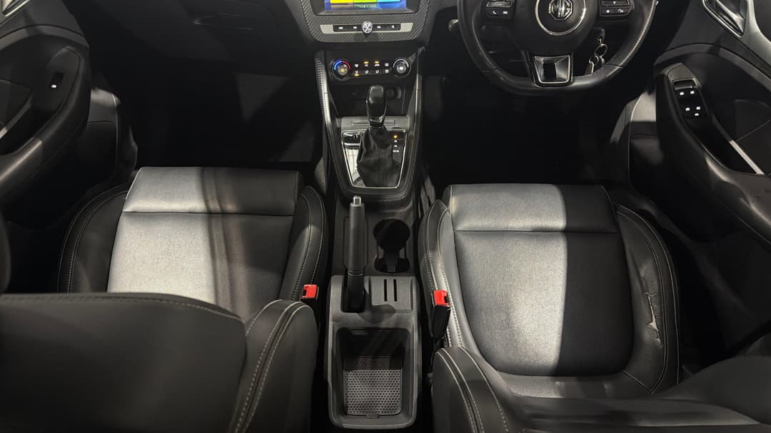 2019 MG ZS Excite, Automatic, 42814 km, Center Console