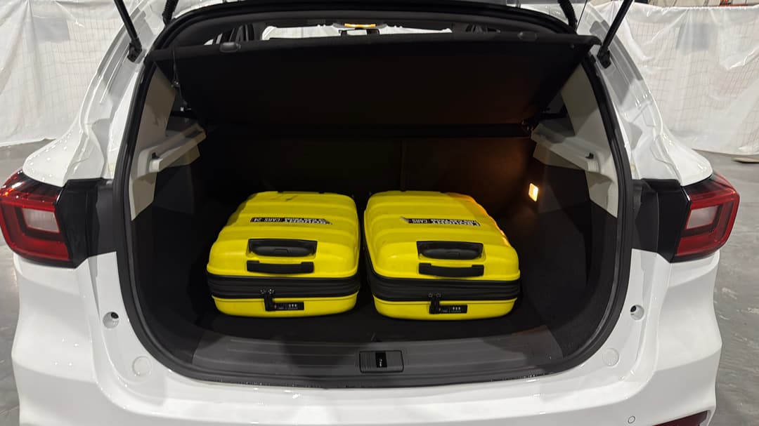 2019 MG ZS Excite, Automatic, 42814 km, Boot Inside View with Luggage