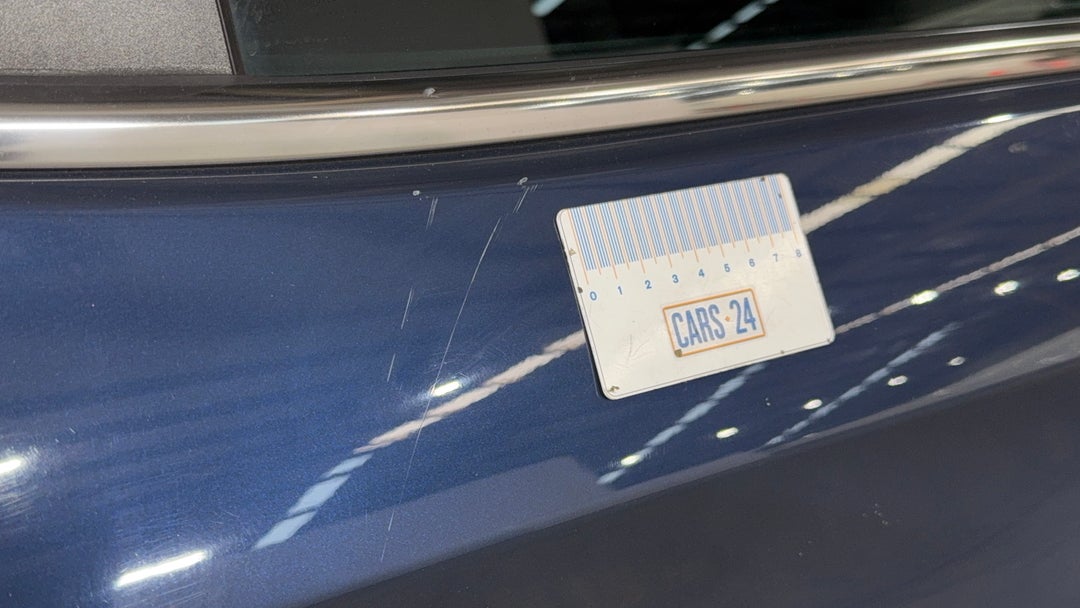 Doors Rear RHS Scratch