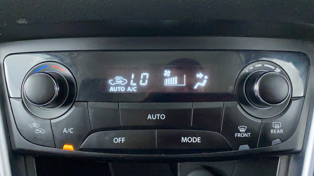Automatic Climate Control 
