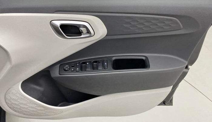 2019 Hyundai GRAND I10 NIOS SPORTZ 1.2 AT, Petrol, Automatic, 26,118 km, Driver Side Door Panels Control