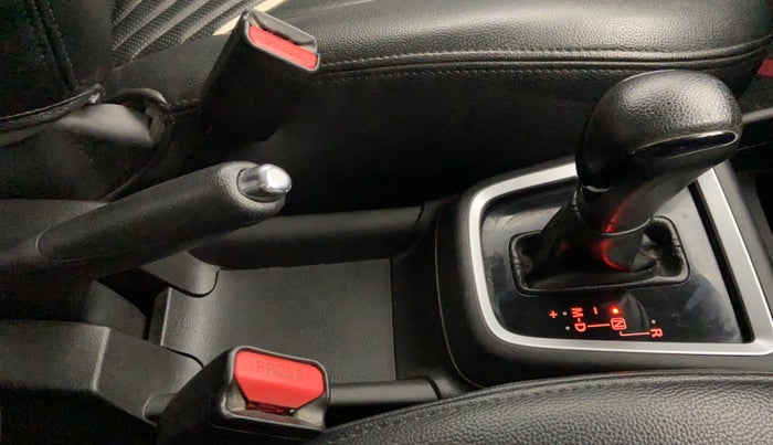 2018 Maruti Swift ZDI AMT, Diesel, Automatic, 57,025 km, Gear Lever