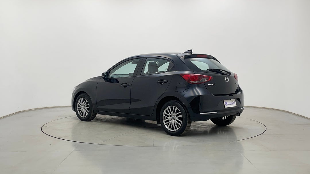 Left Back Diagonal (45- Degree) View