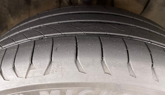 2018 Hyundai Elite i20 1.4 CRDI ASTA (O), Diesel, Manual, 65,553 km, Right Front Tyre Tread