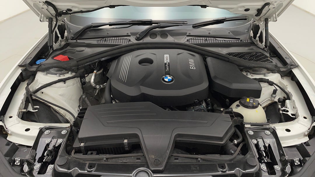 Open Bonnet (Engine)