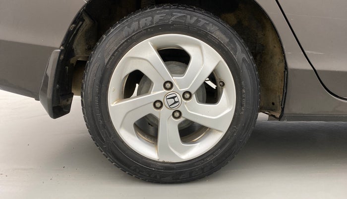 2015 Honda City V MT PETROL, Petrol, Manual, 65,449 km, Right Rear Wheel