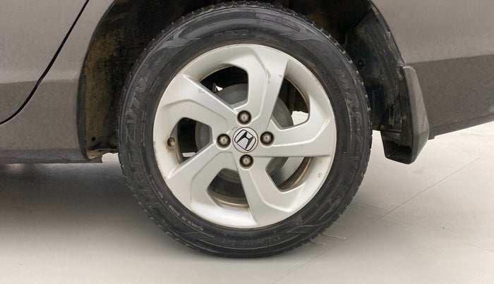 2015 Honda City V MT PETROL, Petrol, Manual, 65,449 km, Left Rear Wheel