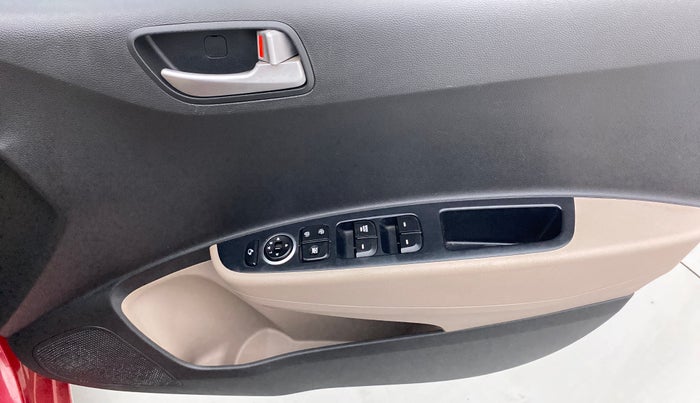 2014 Hyundai Xcent S (O) 1.2, Petrol, Manual, 23,904 km, Driver Side Door Panels Control