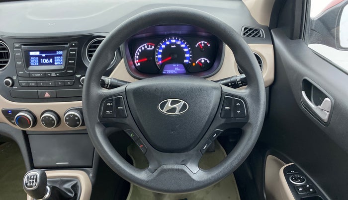 2014 Hyundai Xcent S (O) 1.2, Petrol, Manual, 23,904 km, Steering Wheel Close Up
