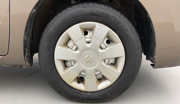 2016 Maruti Wagon R 1.0 LXI CNG, CNG, Manual, 82,497 km, Right Front Wheel