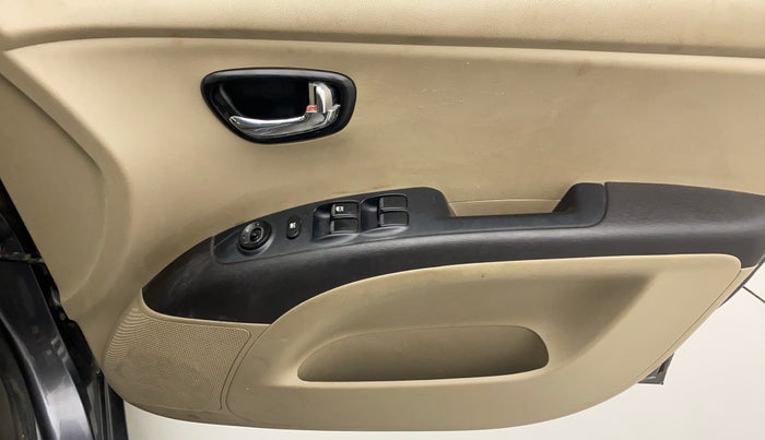 2010 Hyundai i10 MAGNA 1.2, Petrol, Manual, 70,098 km, Driver Side Door Panels Control