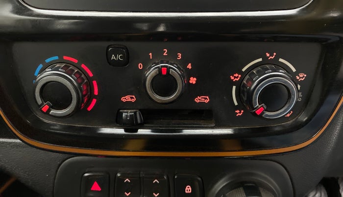 2018 Renault Kwid CLIMBER 1.0 AMT, Petrol, Automatic, 87,072 km, Dashboard - Air Re-circulation knob is not working