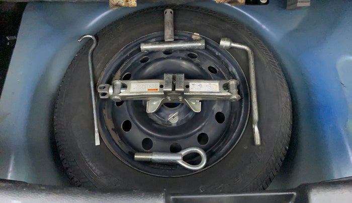2014 Maruti Swift VXI D, Petrol, Manual, 30,174 km, Spare Tyre