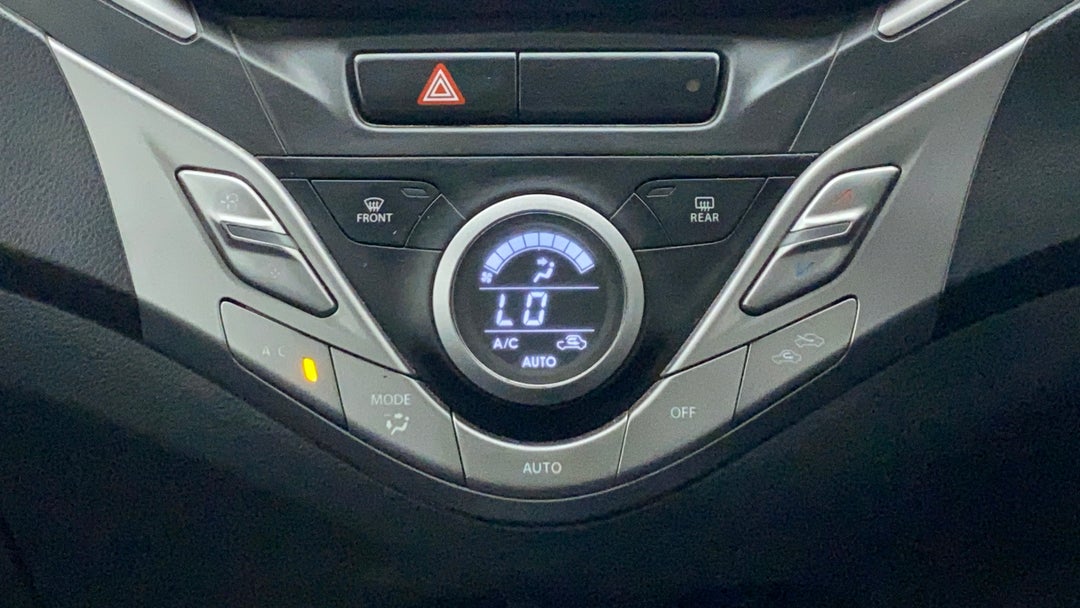 Automatic Climate Control 