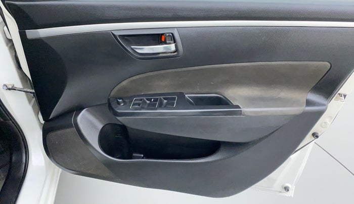 2014 Maruti Swift ZDI, Diesel, Manual, 1,56,169 km, Driver Side Door Panels Control