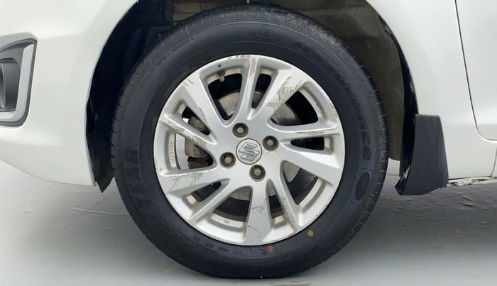 2014 Maruti Swift ZDI, Diesel, Manual, 1,56,169 km, Left Front Wheel