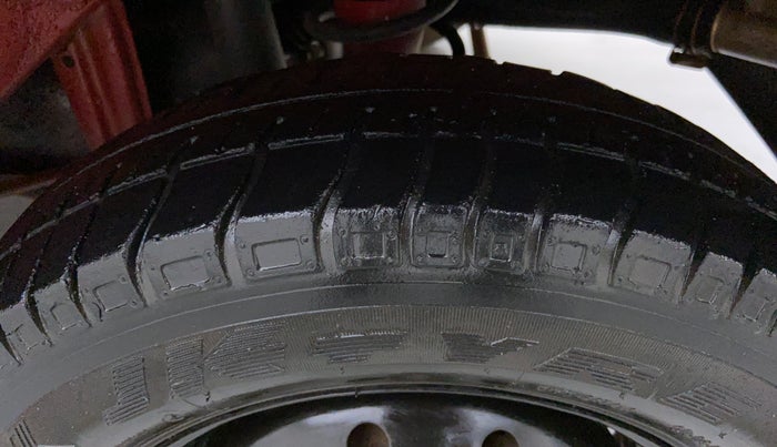 2013 Maruti Alto 800 LXI, Petrol, Manual, 48,349 km, Left Rear Tyre Tread