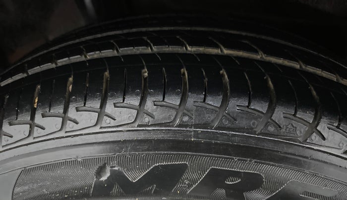 2014 Honda Mobilio 1.5 S I DTEC, Diesel, Manual, 62,984 km, Right Rear Tyre Tread