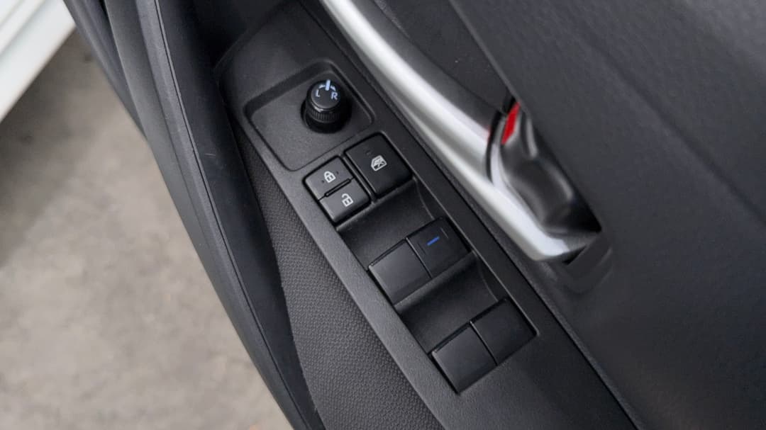 2021 Toyota Corolla Ascent Sport Hybrid, Automatic, 33453 km, Drivers Side Door Panel Controls