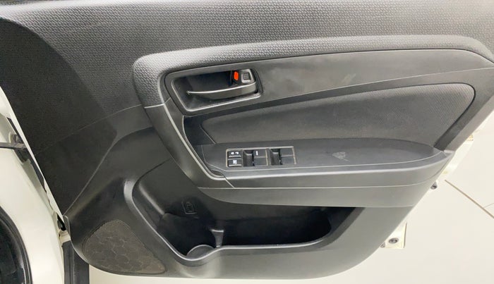 2019 Maruti Vitara Brezza VDI, Diesel, Manual, 51,258 km, Driver Side Door Panels Control
