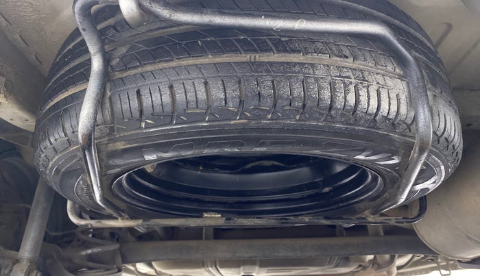 2014 Maruti Ertiga VXI, Petrol, Manual, 88,376 km, Spare Tyre