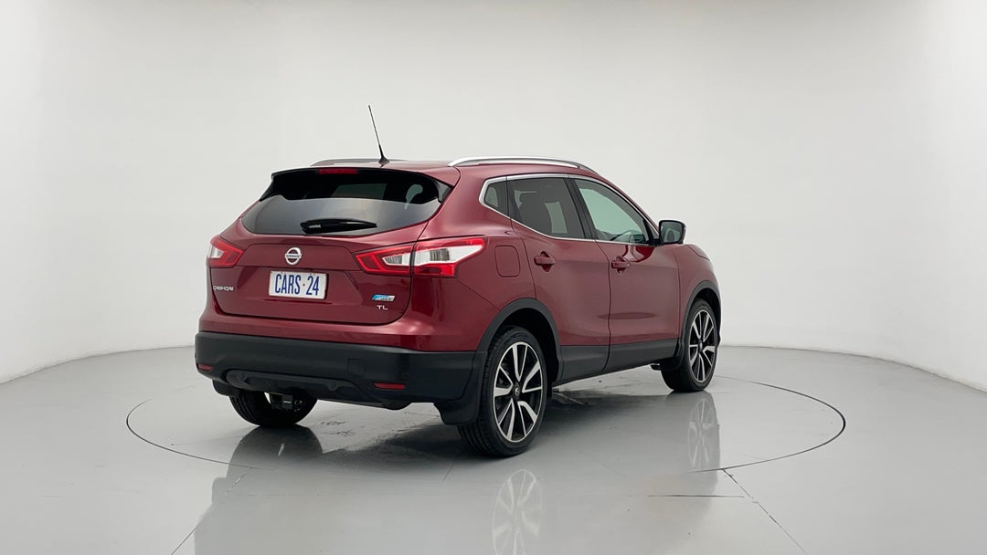 Right Back Diagonal (45- Degree) View