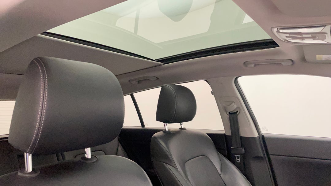 Interior Sunroof/Moonroof