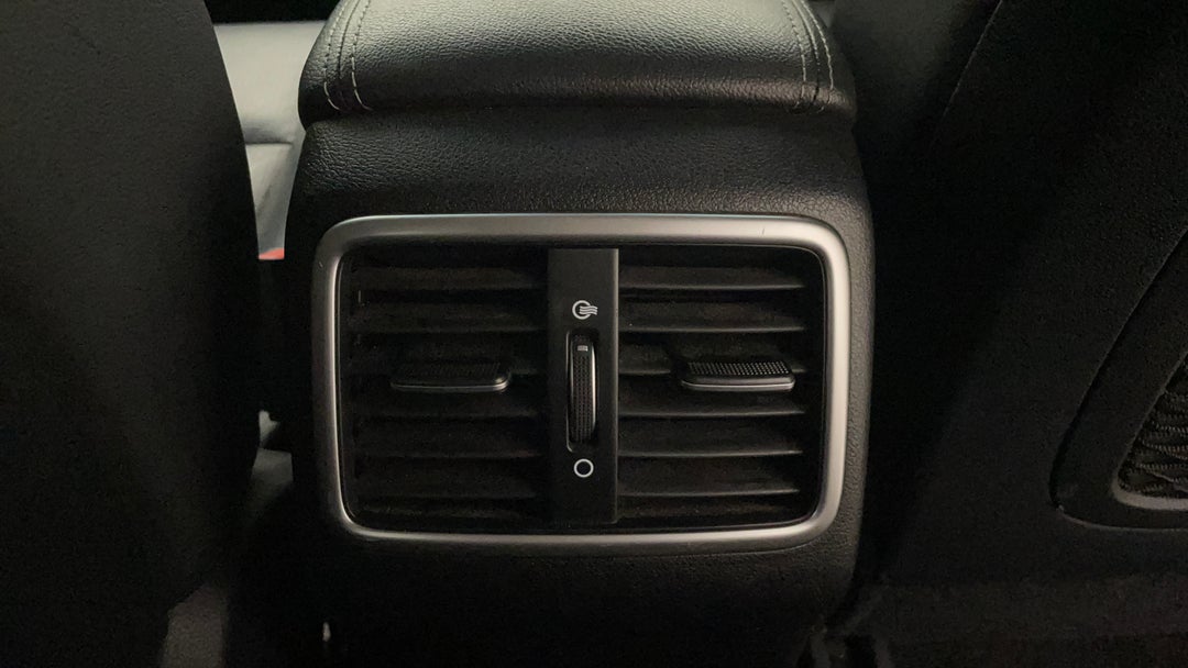 Rear A/C Vent