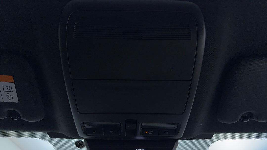 On-Roof Controls/Sunglass holder