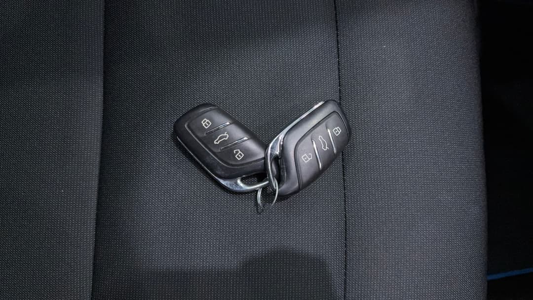 2023 MG Mg4 Essence 64, Automatic, 79089 km, Key Close-up