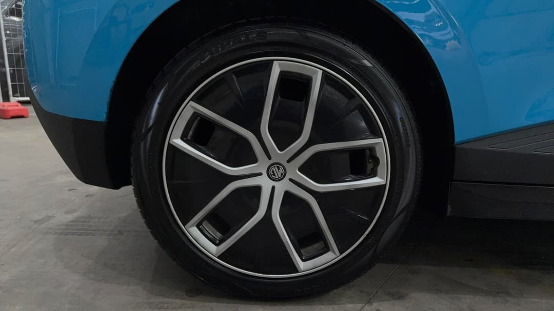 2023 MG Mg4 Essence 64, Automatic, 79089 km, Right Rear Wheel