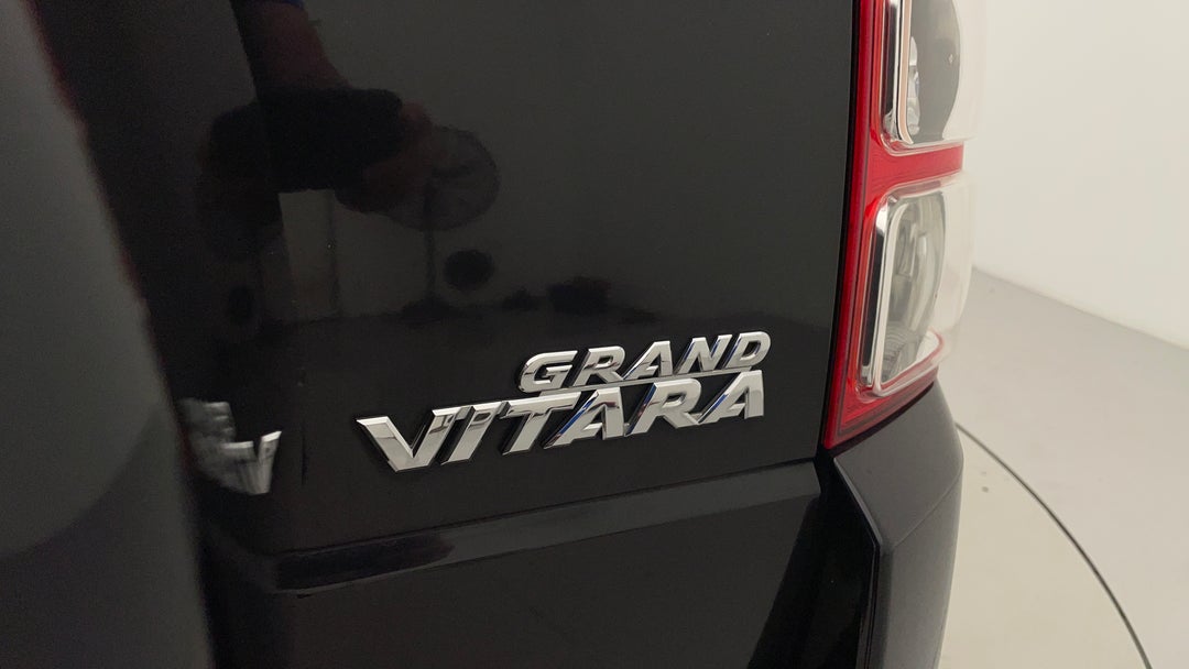 Badge (Boot Right Side)