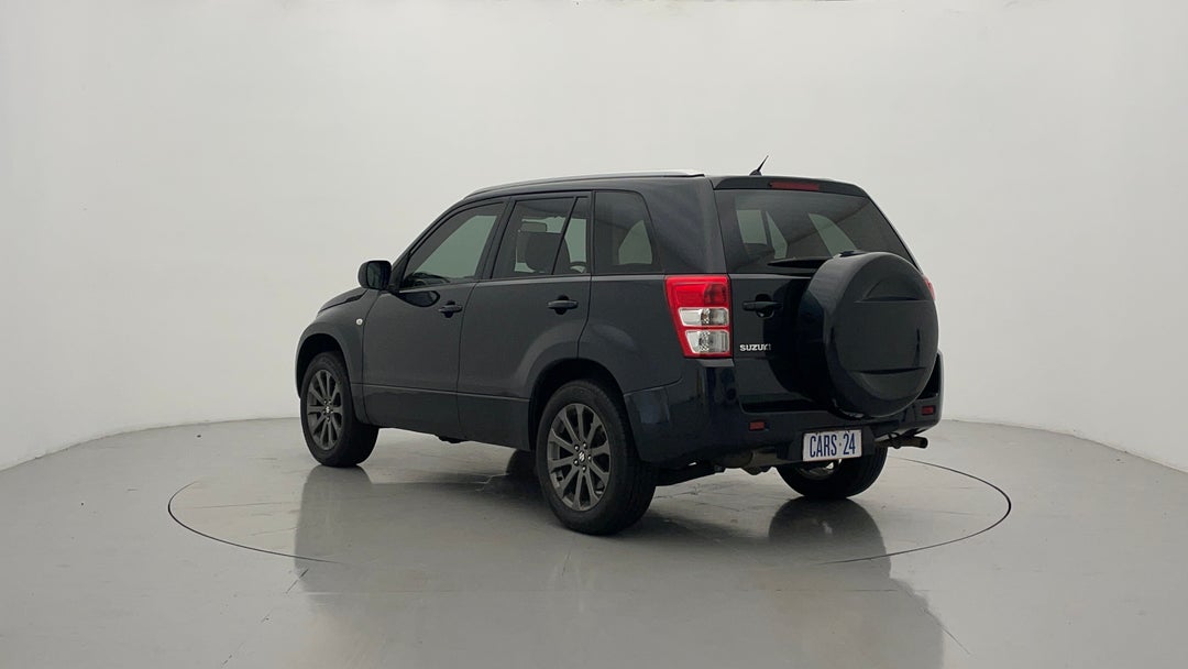 Left Back Diagonal (45- Degree) View