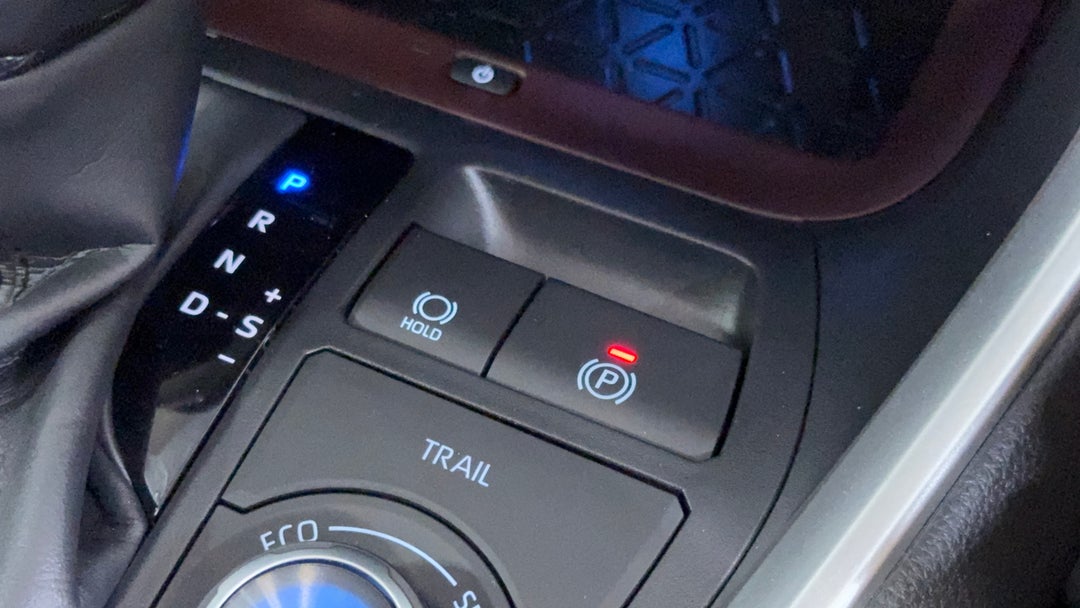 2024 Toyota RAV4 Cruiser (AWD) Hybrid, Automatic, 27591 km, Handbrake