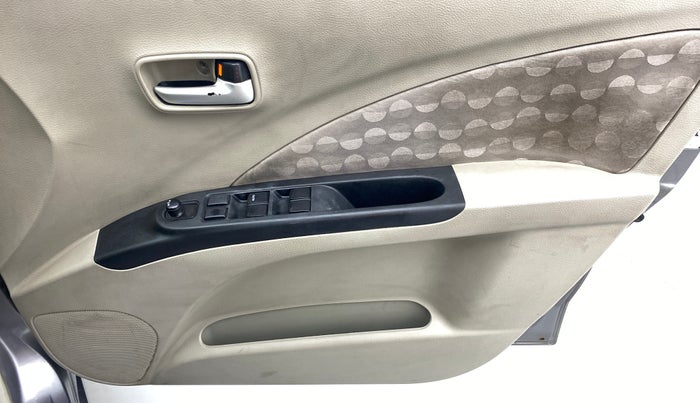 2016 Maruti Celerio ZXI AMT, Petrol, Automatic, 1,49,030 km, Driver Side Door Panels Control