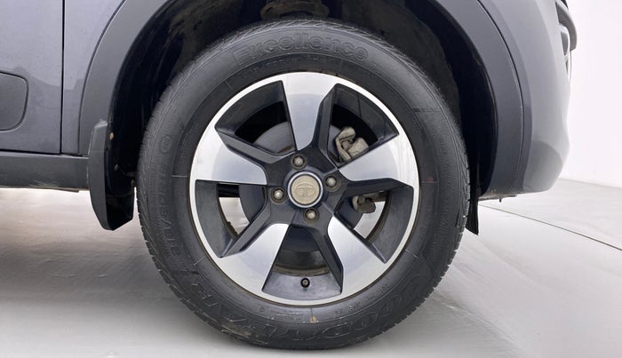 2018 Tata NEXON XZ+ 1.2, Petrol, Manual, 30,858 km, Right Front Wheel