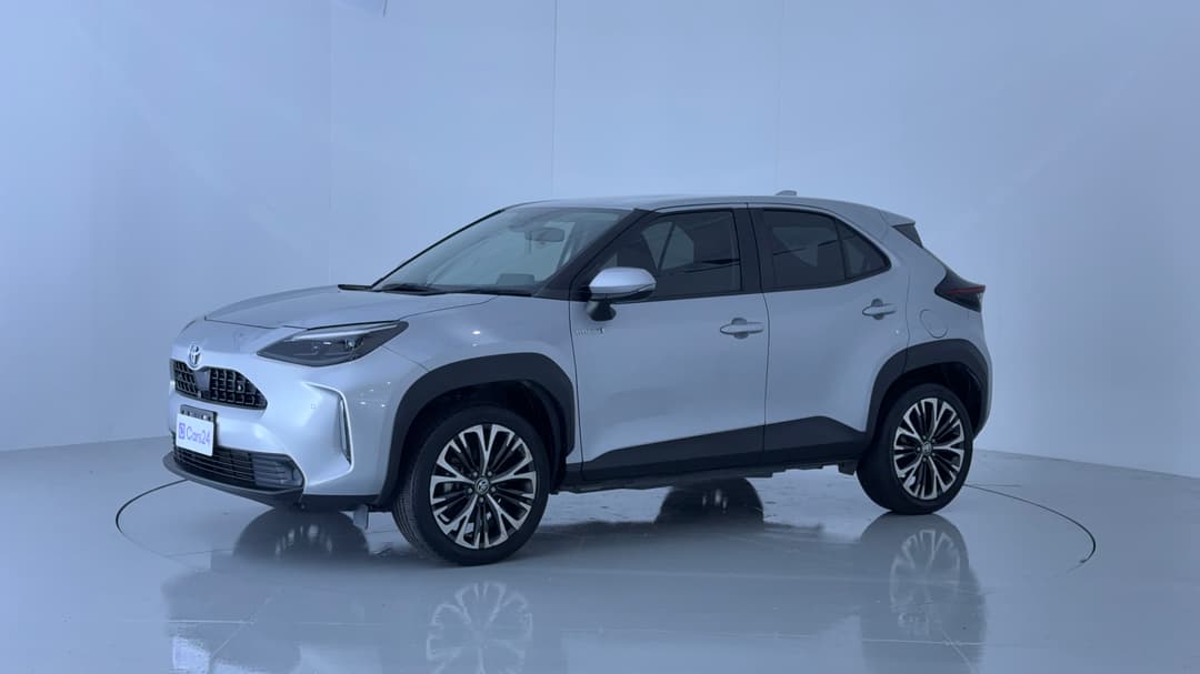 2021 Toyota Yaris Cross Urban Hybrid, Automatic, 104715 km, Left Front Diagonal (45- Degree) View