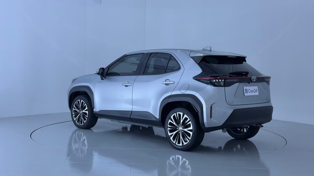 2021 Toyota Yaris Cross Urban Hybrid, Automatic, 104715 km, Left Back Diagonal (45- Degree) View