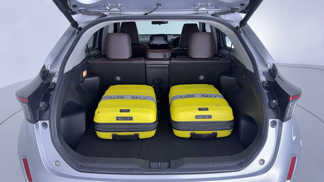 2021 Toyota Yaris Cross Urban Hybrid, Automatic, 104715 km, Boot Inside View with Luggage