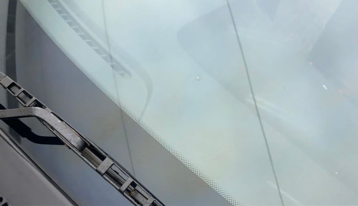 2013 Hyundai Grand i10 ASTA 1.2 VTVT, Petrol, Manual, 79,219 km, Front windshield - Minor spot on windshield