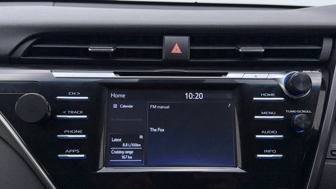 2018 Toyota Camry Ascent, Automatic, 58088 km, Infotainment System