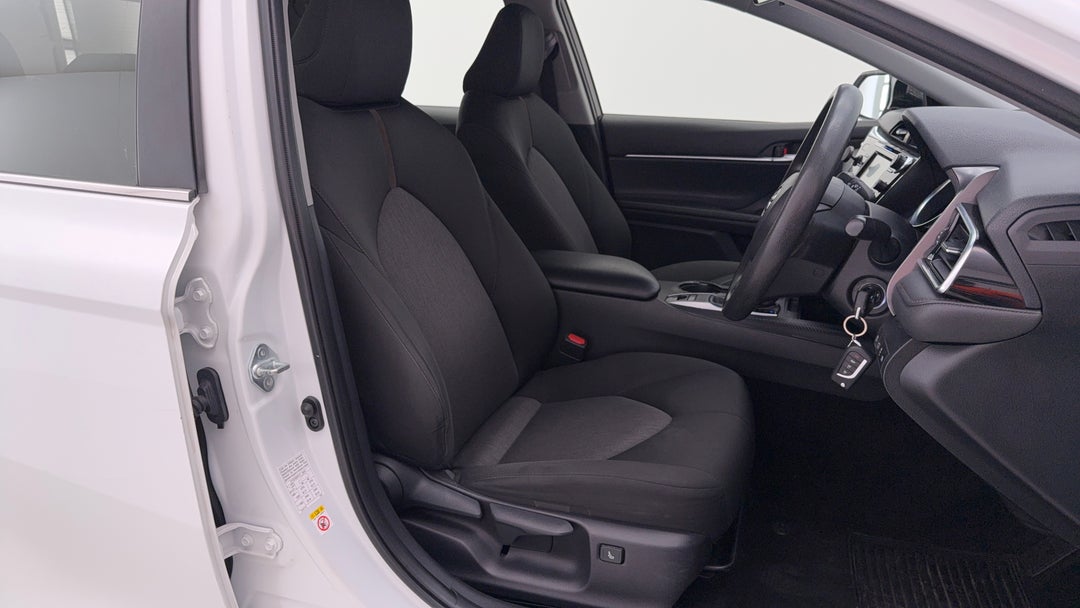 2018 Toyota Camry Ascent, Automatic, 58088 km, Right Side Front Door Cabin View