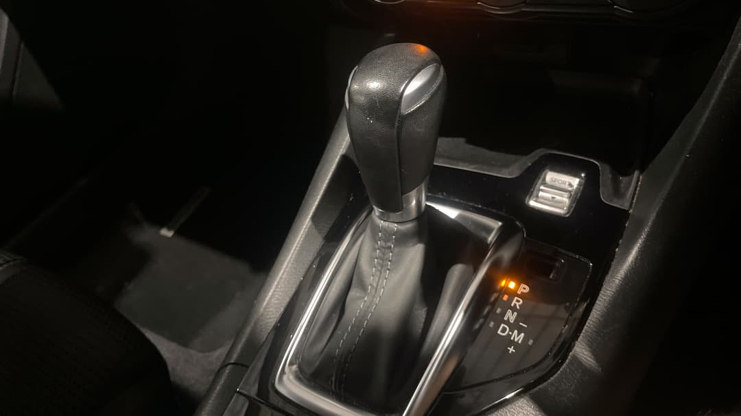 2017 Mazda Mazda3 Maxx, Automatic, 75114 km, Gear Lever 