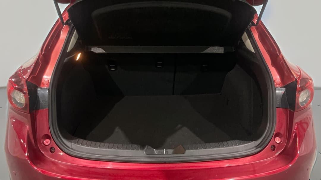 2017 Mazda Mazda3 Maxx, Automatic, 75114 km, Boot Inside View